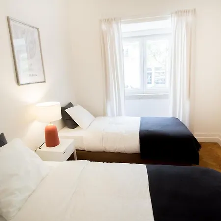 Family Retreat To Stylish In ❤ Of Lisboa